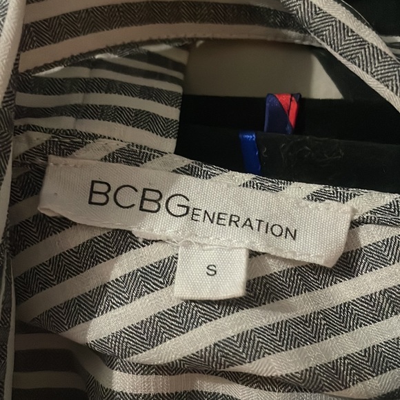 BCBGeneration Tank - Picture 3 of 3
